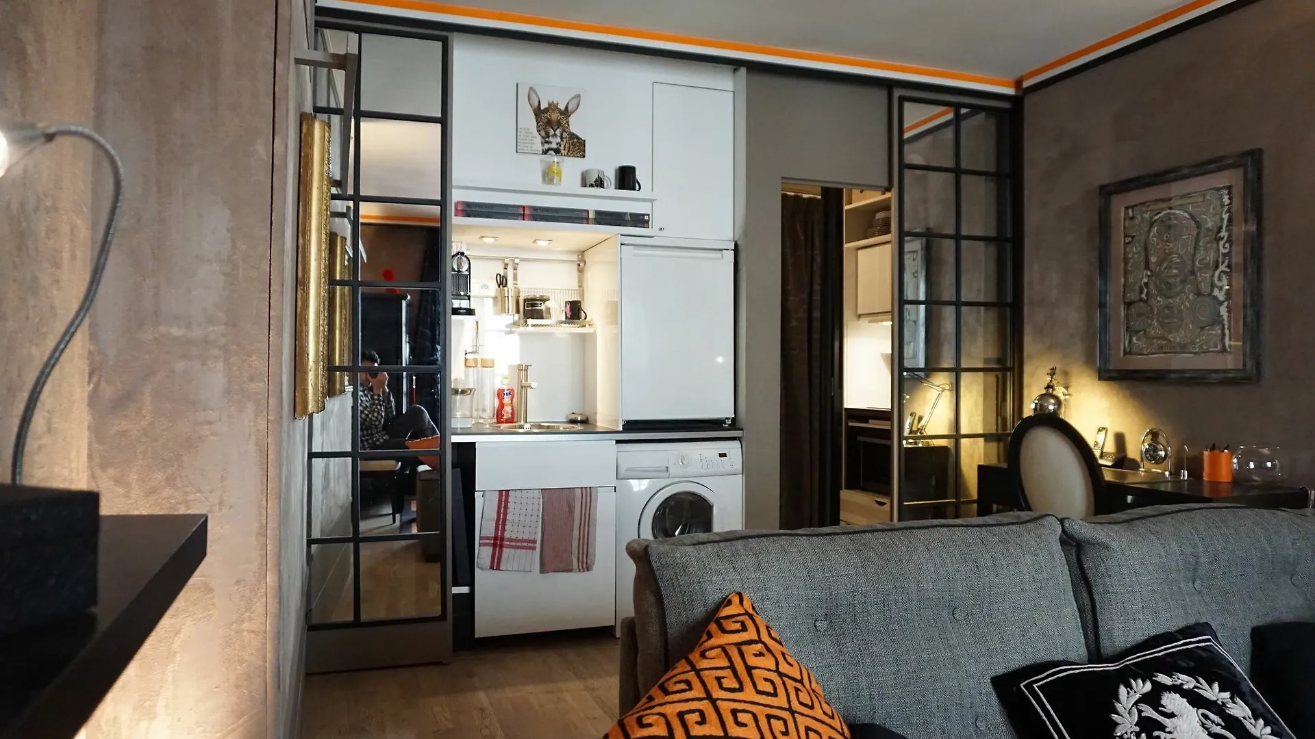 Apartment Champs Elysees - - 8 Paris